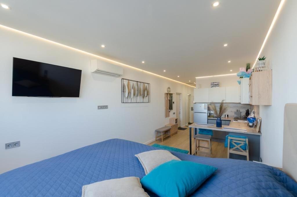 Mini-Smart 1 Apartman Kijev Kültér fotó