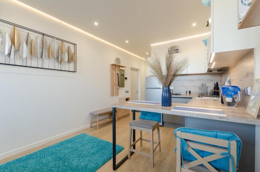 Mini-Smart 1 Apartman Kijev Kültér fotó