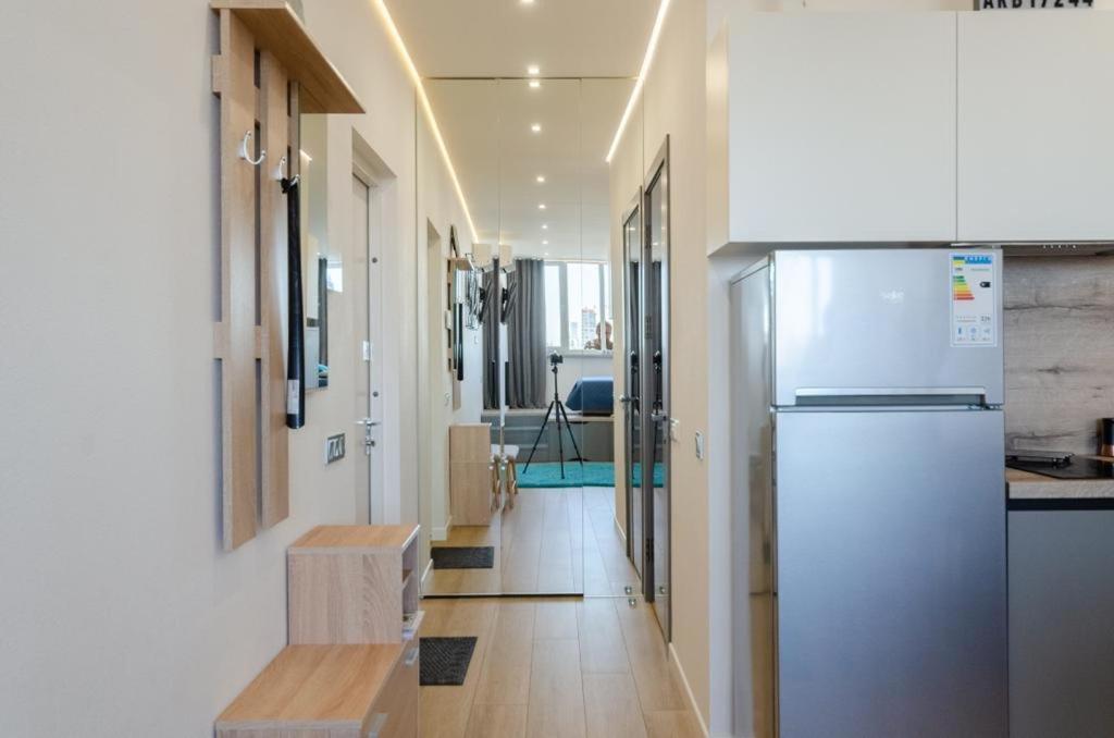 Mini-Smart 1 Apartman Kijev Kültér fotó